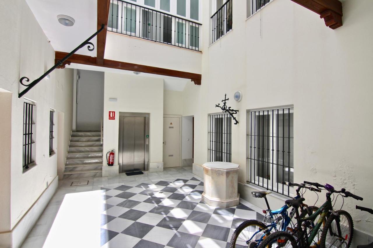 Apartamento Confortable Junto Al Mercado Cadiz Exterior photo